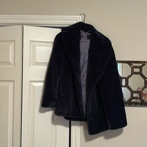 Ladies Navy Faux Fur short jacket.  Size Small Banana Republic.  New without tag